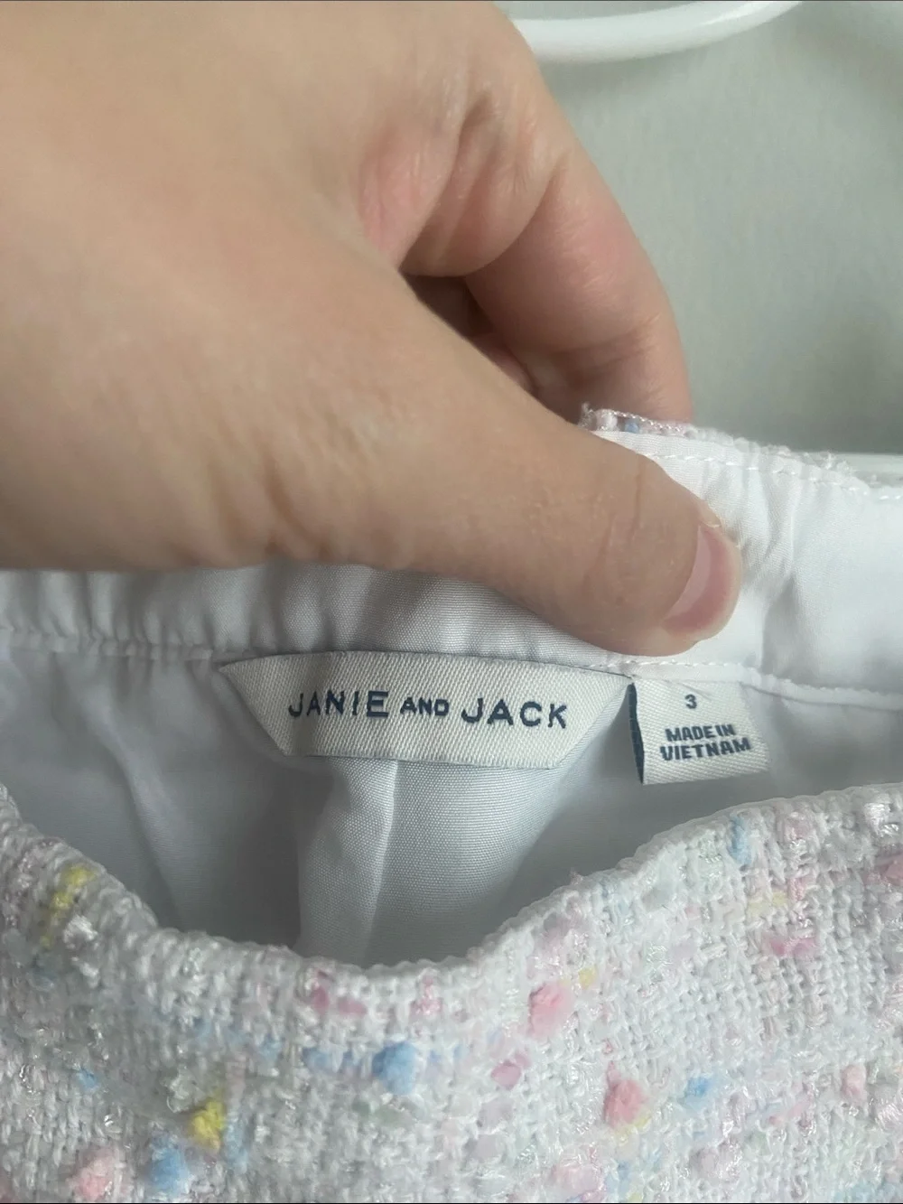 Janie and Jack White Tweed Shorts with Pastel Confetti pink ribbon trim size 3